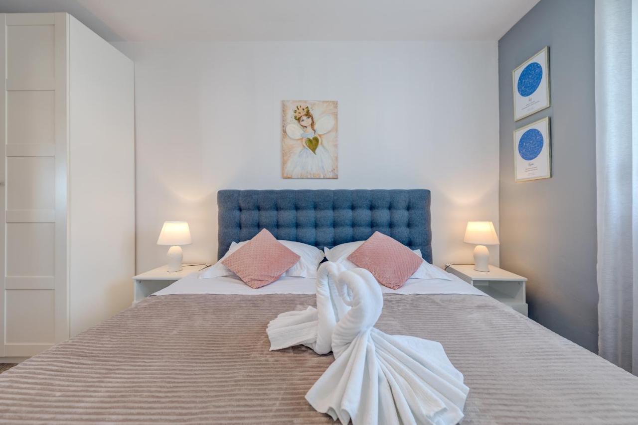 Summer Orchid - Spacious Duplex By The Beach & Ps5 Стобреч Екстер'єр фото