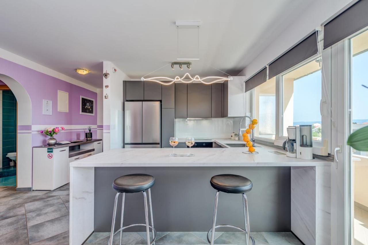 Summer Orchid - Spacious Duplex By The Beach & Ps5 Стобреч Екстер'єр фото